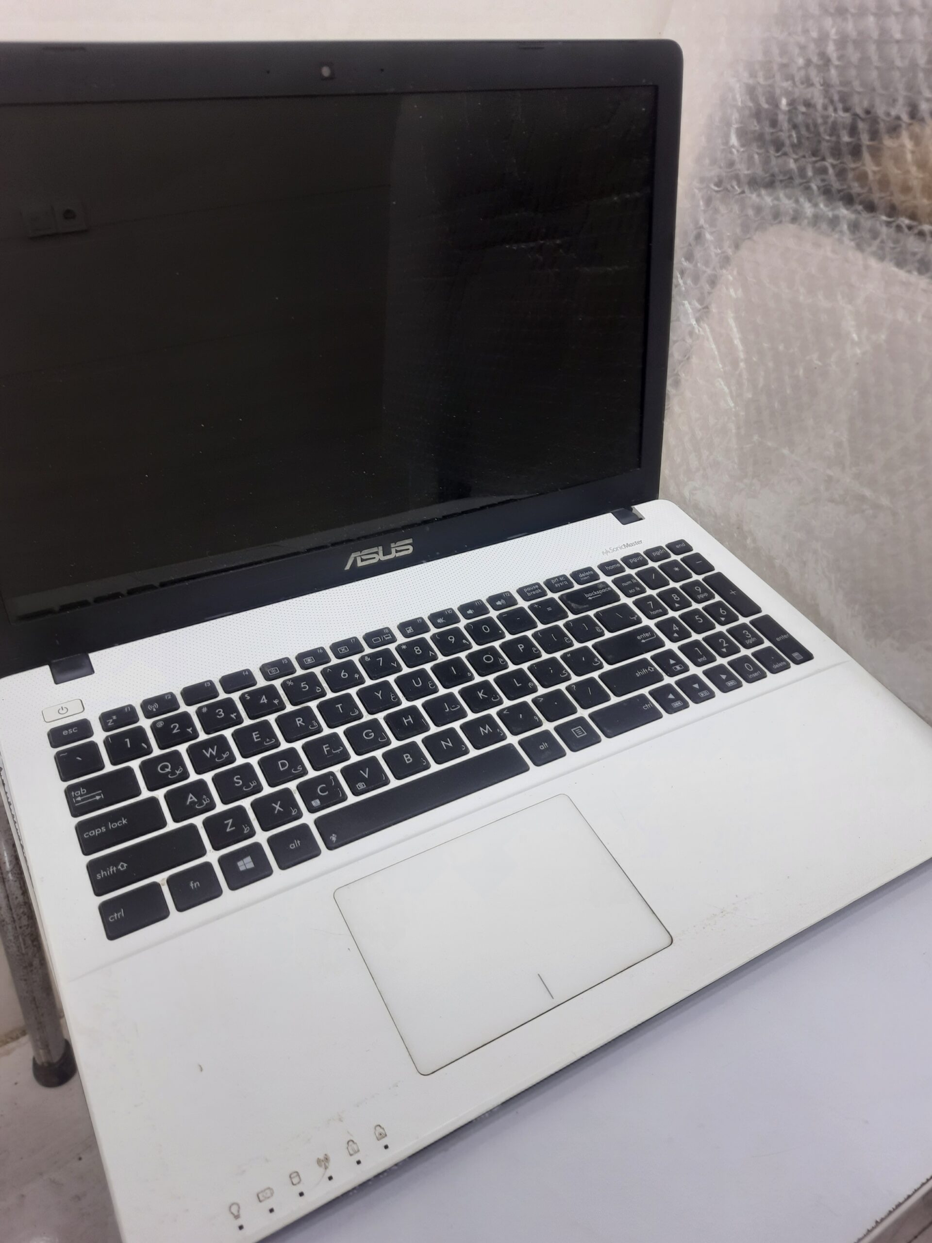 لپ تاپ استوک Asus X550L Core i5 نسل 4 لپ تاپ استوک Asus X550L Core i5 نسل 4